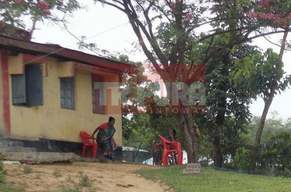 The fate of the women staffs of Agriculture remained unchanged at Kamalpur: Nincompoop authority succumbed to the power of CPI-M village leaders The fate of the women staffs of Agriculture remained unchanged at Kamalpur: Nincompoop authority succumbed to the power of CPI-M village leaders